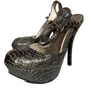 EUC Charlotte Russe Faux Snakeskin Peep‎ Toe Platform Heels Size 6